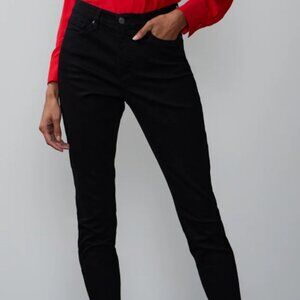 NY & Co Runway Jean/Legging Black